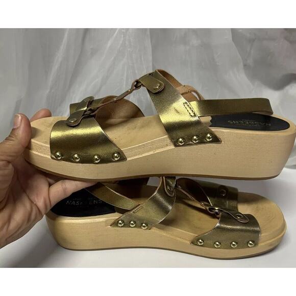 Swedish Hasbeens Rivet Sandal Wedges Leather On Trend Gold EU 39 US Size 8.5 - Picture 8 of 10